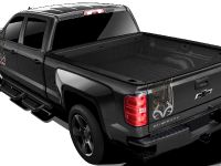 thumbnail image of 2016 Chevrolet Silverado Realtree Edition