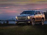 thumbnail image of 2016 Chevrolet Tahoe and Suburban Black Edition Packs