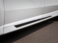 thumbnail image of 2016 Mercedes-Benz V-Class Black Crystal