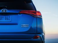 thumbnail image of 2016 Toyota RAV4 Hybrid Teaser
