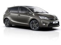 thumbnail image of 2016 Toyota Verso
