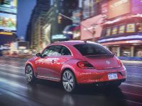 thumbnail image of 2017 Volkswagen PinkBeetle Limited Edition