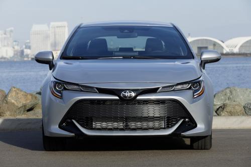 Toyota Corolla Hybrid 2018 Hd Pictures Automobilesreview 2018 Toyota Corolla Hybrid