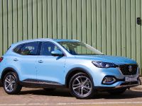 thumbnail image of 2020 MG LAUNCHES PLUG-IN HYBRID HS SUV