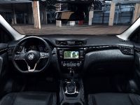 thumbnail image of 2020 Nissan Rogue Sport