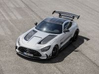 thumbnail image of 2021-mercedes-amg-gt-black-series