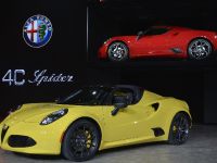 thumbnail image of Alfa Romeo 4C Spider Detroit 2015