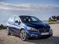 thumbnail image of BMW 225i xDrive Active Tourer