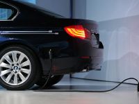 thumbnail image of BMW 5 Series Electric Shanghai 2011