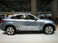 thumbnail image of BMW X6 EfficientDynamics Frankfurt 2009