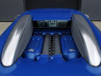 thumbnail image of Bugatti Veyron Bleu Centenaire