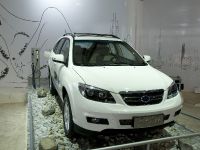 thumbnail image of BYD S6DM Hybrid Detroit 2011