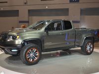 thumbnail image of Chevrolet Colorado ZR2 Concept Chicago 2015