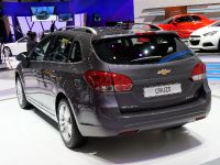 thumbnail image of Chevrolet Cruze Station Wagon Geneva 2012