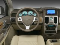 thumbnail image of Chrysler Town & Country 2008