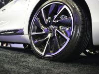 thumbnail image of Citroen DS5 Paris 2012