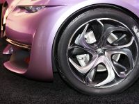 thumbnail image of Citroen REVOLTe Concept Frankfurt 2009