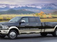 thumbnail image of Dodge Ram Long-Hauler Concept Truck