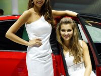 thumbnail image of Frankfurt Motor Show Girls 2013
