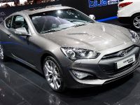 thumbnail image of Hyundai Genesis Geneva 2012