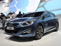 thumbnail image of Hyundai i40 Geneva 2011