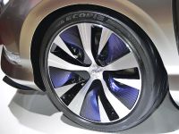 thumbnail image of Infiniti LE Concept Paris 2012