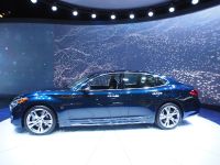 thumbnail image of Infiniti Q70 New York 2014