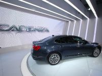 thumbnail image of Kia Cadenza Detroit 2013