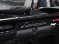 thumbnail image of Lamborghini Veneno Geneva 2013