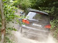 thumbnail image of Larte Design Mercedes-Benz GL Black Crystal Movie