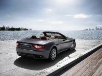 thumbnail image of Maserati GranCabrio