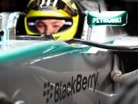 thumbnail image of Mercedes-Benz AMG Petronas F1W04 Silver Arrow