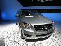 thumbnail image of Mercedes-Benz at New York 2010