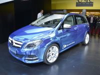 thumbnail image of Mercedes-Benz concept B-Class Electric Drive Paris 2012