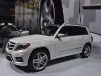thumbnail image of Mercedes-Benz GL-Class New York 2012