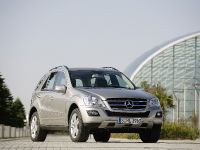 thumbnail image of Mercedes-Benz ML 350 BlueTEC