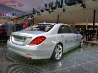 thumbnail image of Mercedes-Benz S 500 Plug-In Hybrid Frankfurt 2013
