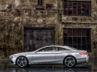 thumbnail image of Mercedes-Benz S-Class Coupe Concept