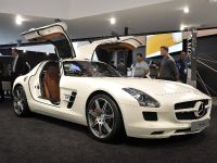 thumbnail image of Mercedes-Benz SLS-AMG Geneva 2011