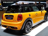 thumbnail image of Mini Cooper S Geneva 2014