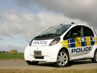 thumbnail image of Mitsubishi i-MiEV UK Police car