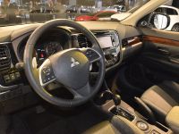 thumbnail image of Mitsubishi Outlander Los Angeles 2012