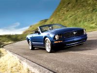 thumbnail image of Ford Mustang Convertible
