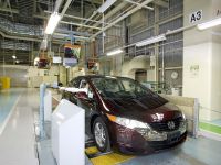 thumbnail image of Honda FCX Clarity Fuel Cell Vehicle