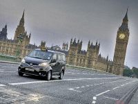thumbnail image of Nissan e-NV200 and NV200 London Taxi