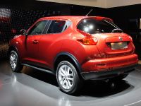 thumbnail image of Nissan Juke Geneva 2010