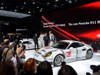 thumbnail image of Porsche 911 GT1 Geneva 2014