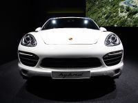 thumbnail image of 2010 Porsche Cayenne Geneva