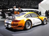 thumbnail image of Porsche GT3 R Hybrid Geneva 2011