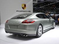thumbnail image of Porsche Panamera S Hybrid Geneva 2011